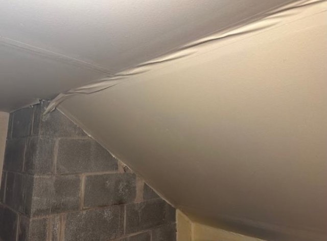 Interior: Drywall Separation: photo the finding was judged from
